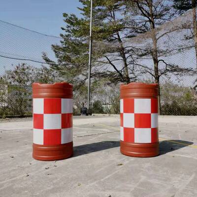 塑料防撞桶圆柱型70X40道路分流隔离墩注水围挡围栏三孔水马