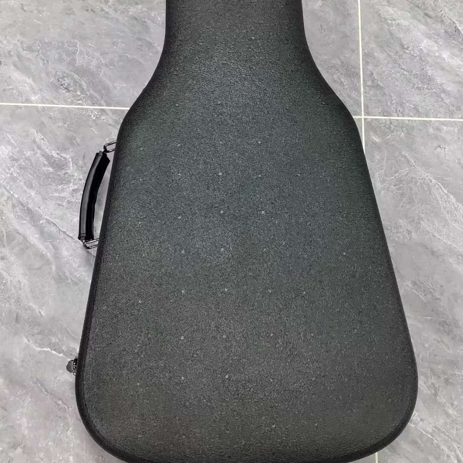 EPP材质 电吉他琴盒  防水 防火 防摔 防打 轻体 重量：1.9KG！！