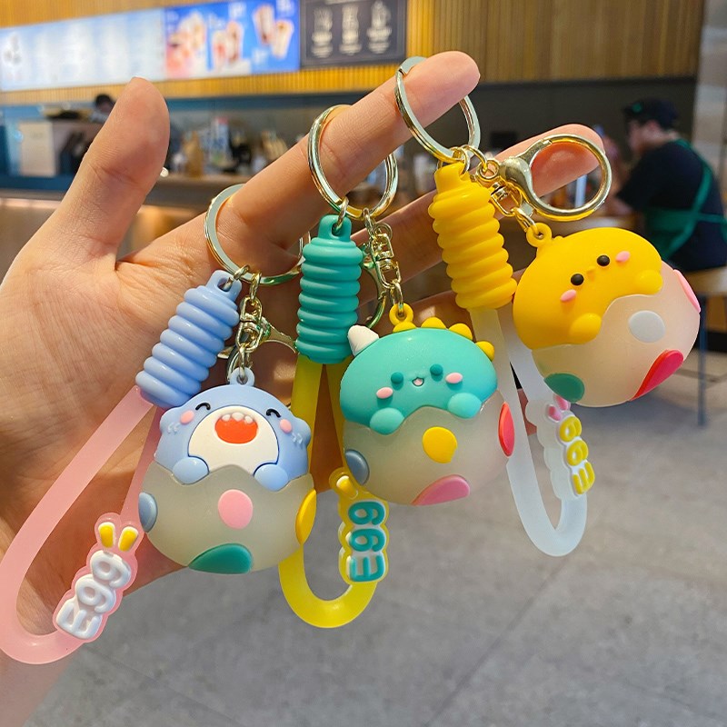 2025年新款发光蛋壳小鸡仔车钥匙扣女精致书包挂件情侣钥匙链饰品