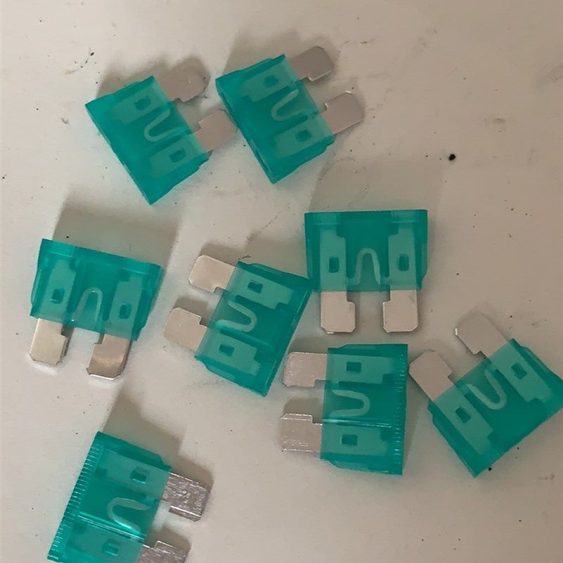 摩托车三轮车保险丝弯梁车踏板车保险管12V伏30A电瓶带线保险盒片,3C数码配件,USB多功能数码宝,淘宝优惠券,粉丝福利购,淘宝优惠卷