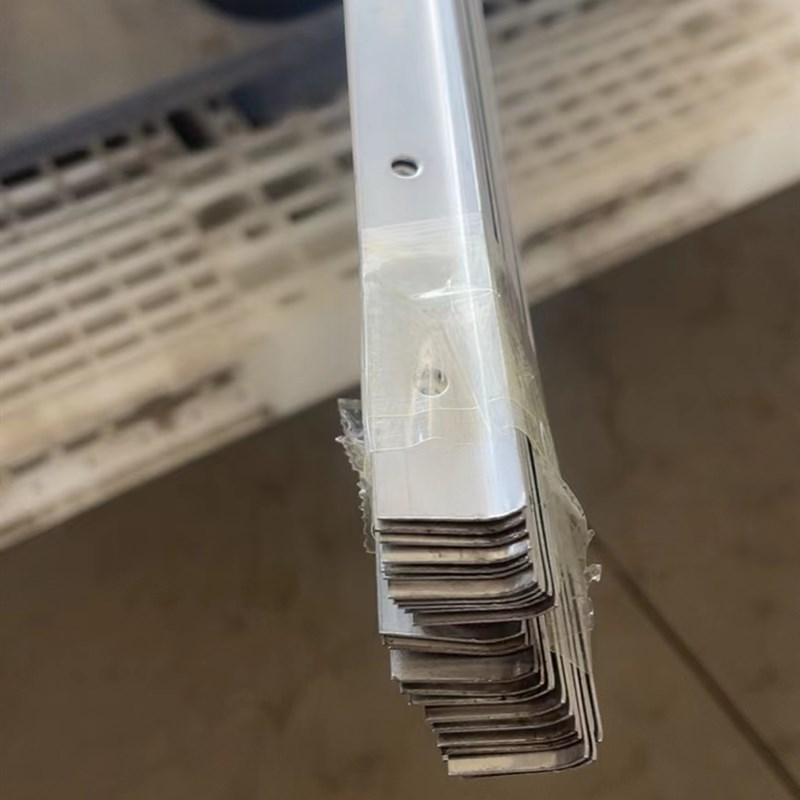 304 不锈钢*压条 密封条  集装箱配件   门锁   合页