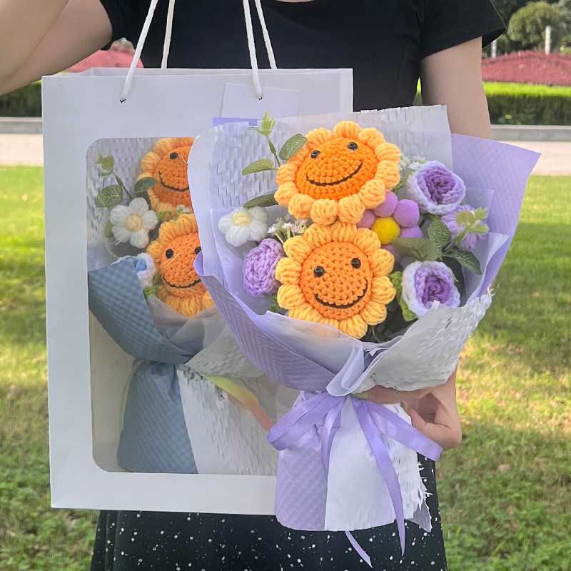 笑脸向日葵针织花束玫瑰毛线手工编织花女生闺蜜生日礼物实用礼品
