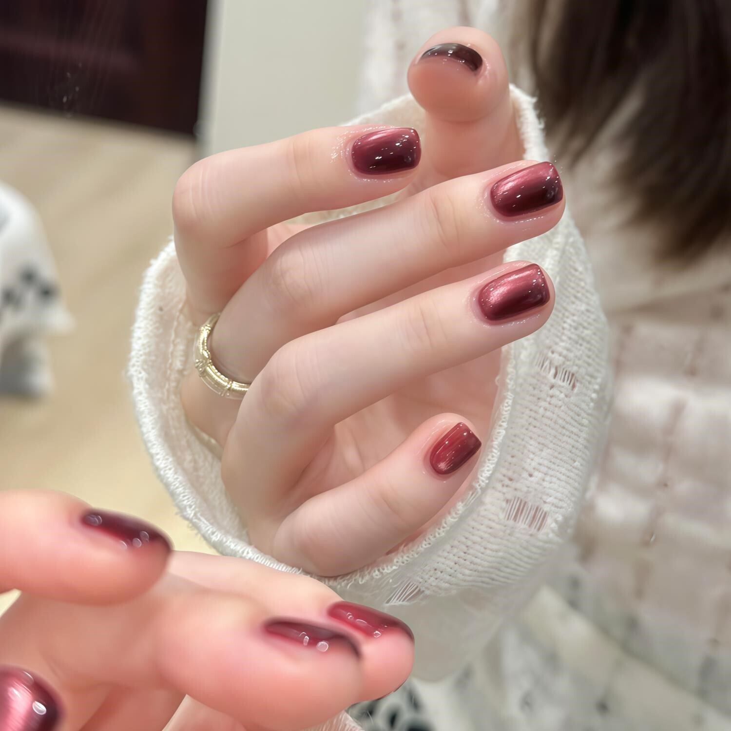 红色宝石鸽子血玻璃珠猫眼手工穿戴甲秋冬显白美甲贴片高级感短款