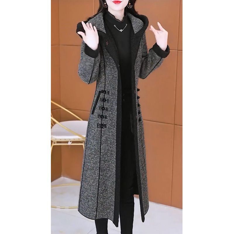 时尚加绒加厚个性风衣女春秋新款年轻妈妈O气质减龄连帽大衣女