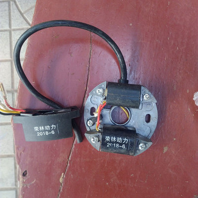 YD-78/81油锯点火线圈点火器 6MF-28/30风力灭火机高压包帽配件