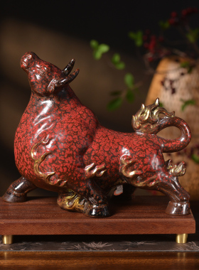 红色陶瓷牛摆件客厅如虹运势礼品