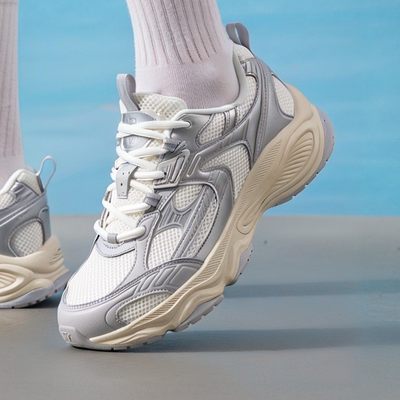 特步启源2000 II新款复古跑鞋女透气减震运动轻便休闲鞋时尚简约