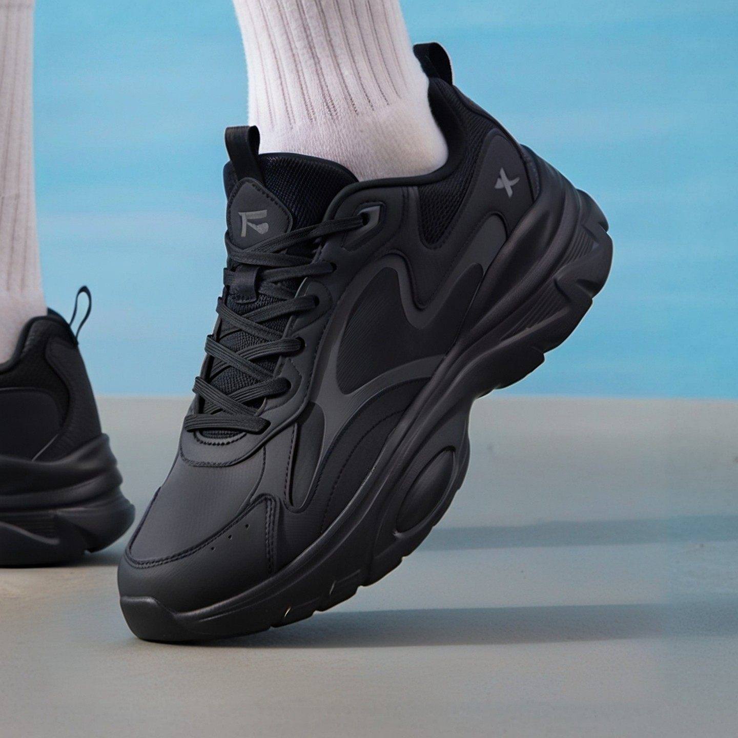 特步休闲鞋男鞋冬季革面轻便运动鞋黑色复古老爹鞋厚底百搭户外鞋,运动鞋new,跑步鞋,淘宝优惠券,粉丝福利购,淘宝优惠卷