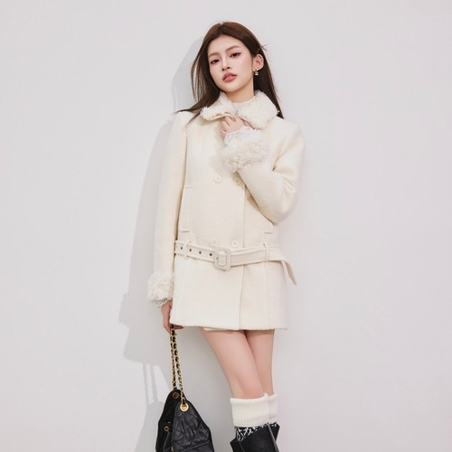 羊毛绑带大衣羽绒外套