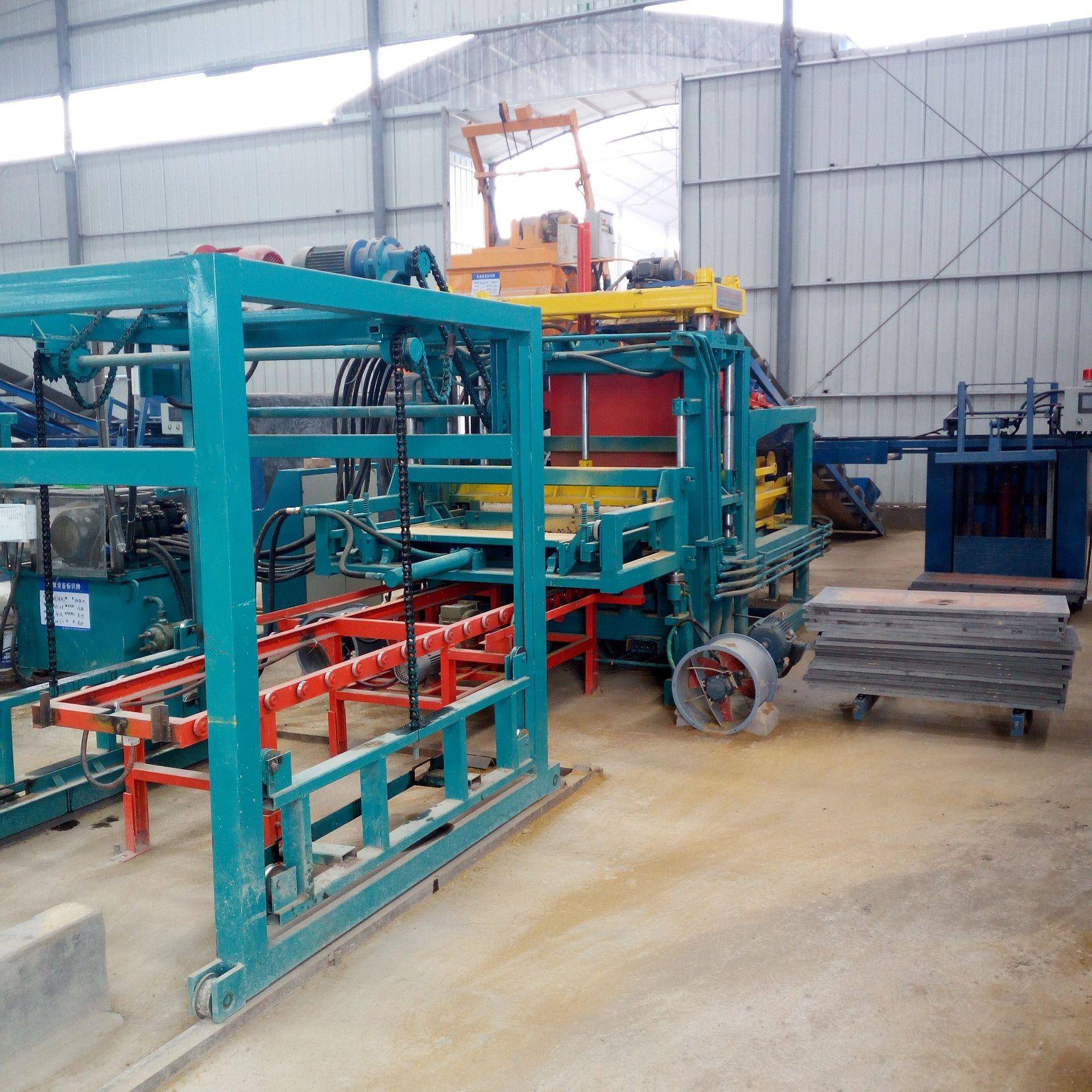 人行道彩砖机厂QT3-20小型便道透水砖机盲道砖机植草砖机