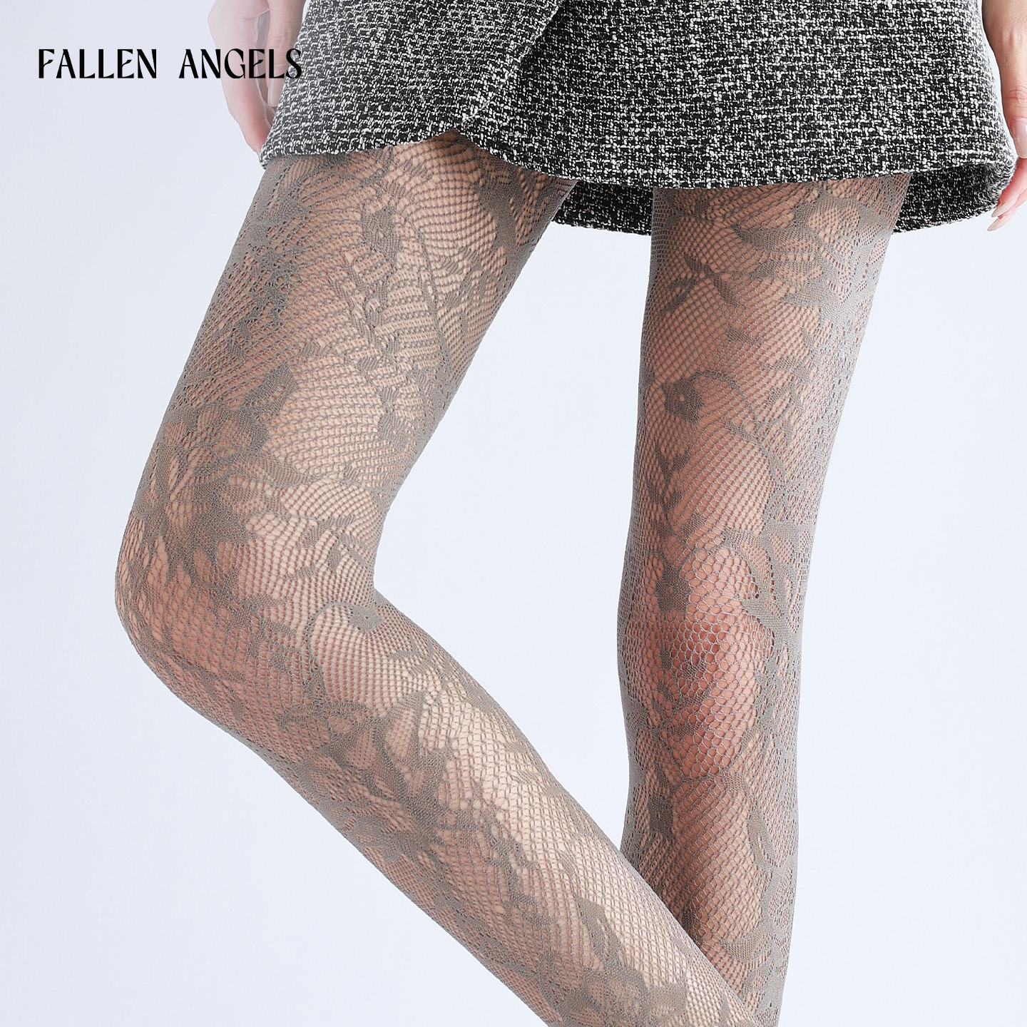 「艾蜜莉」蕾丝镂空网袜性感黑丝