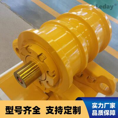 推土机底盘推土机配件适用D85推土机双边支重轮总成150-30-25125