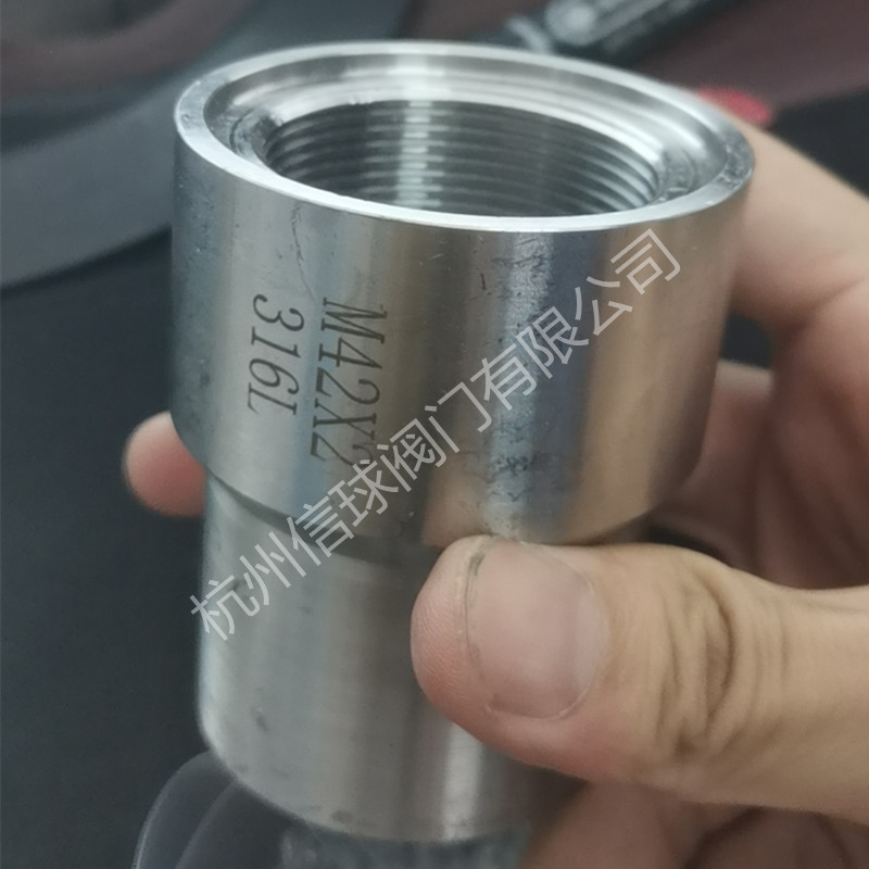 不锈钢316L焊接底座公制M42*2适配重庆昆仑仪表抗震压力表电接点