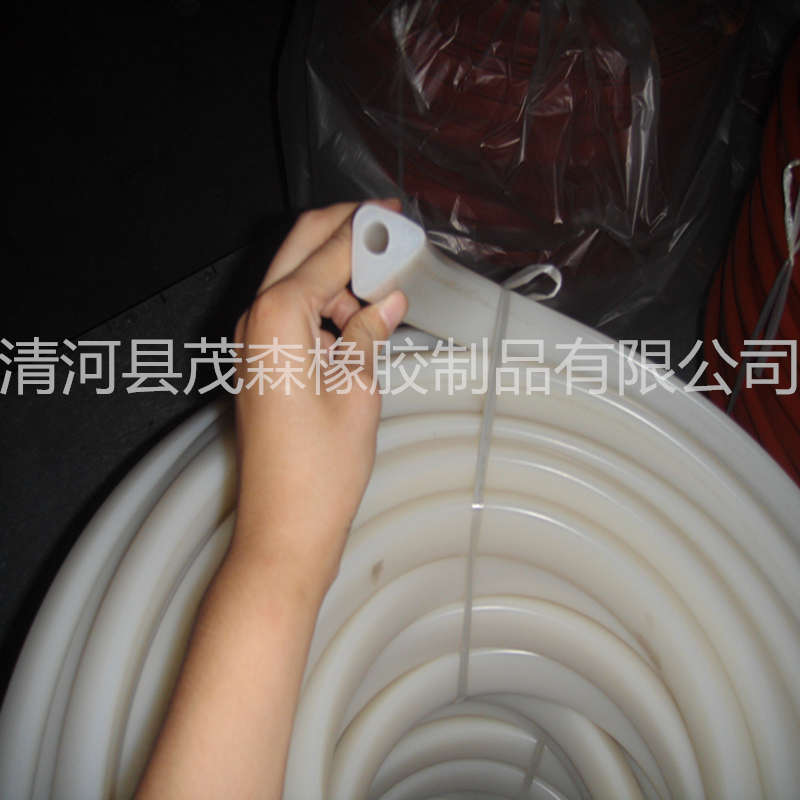 三角形硅a胶密封条垃圾压缩车密封条环卫车后门尾门橡胶皮条防水