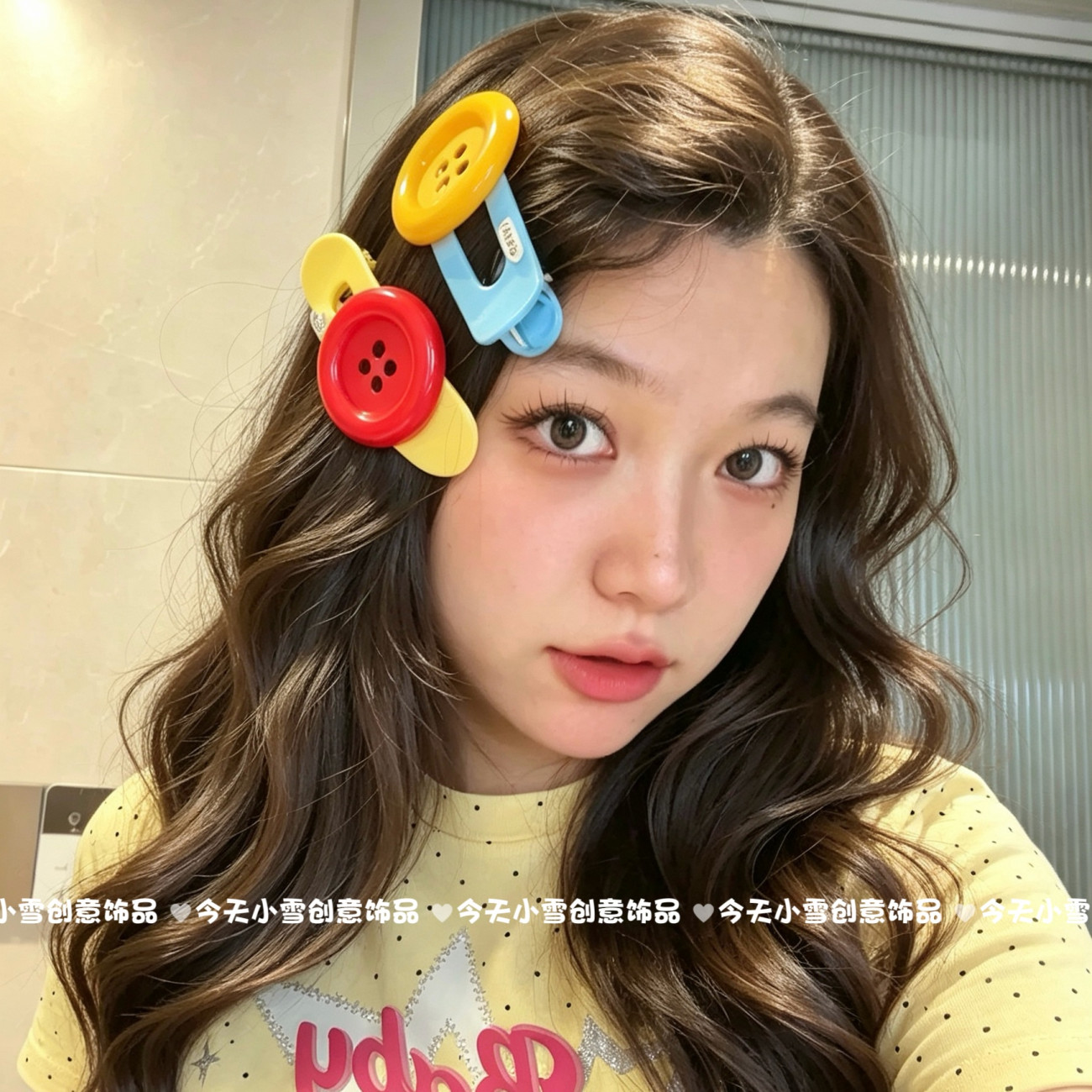 多巴胺彩色超大号纽扣刘海夹图片