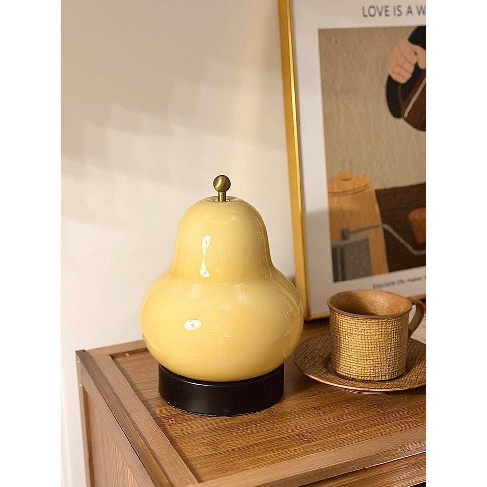 中古法式奶油梨子台灯卧室床头书房客厅充电触摸便携氛围感小夜灯