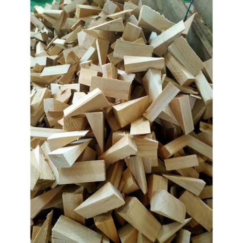 铝合金配件三角木楔子，木塞子，摄像轨道门窗安装填充木块木屑子