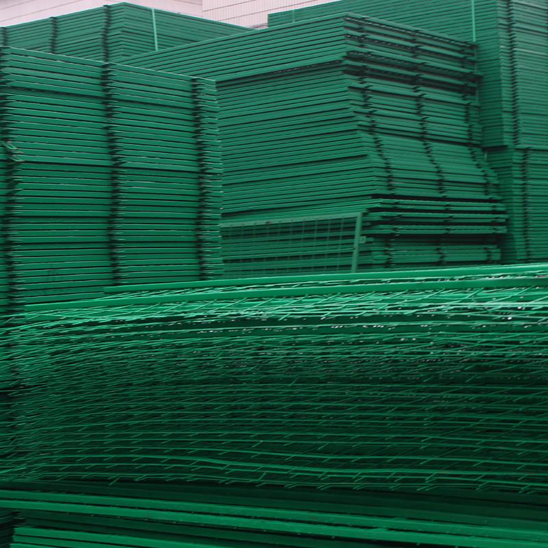 圈隔离片铁丝地高镀锌护栏网防护网钢丝网速公路网仓库I丝围栏T