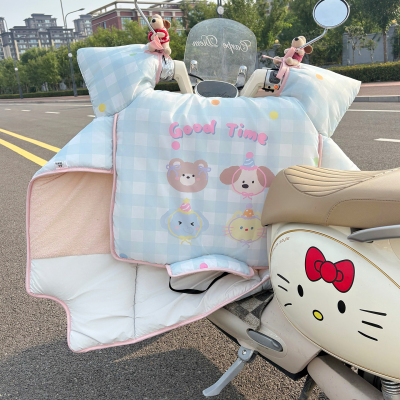 高颜值电动车挡风被冬季加绒加厚保暖防水御寒适用于雅迪台铃车罩