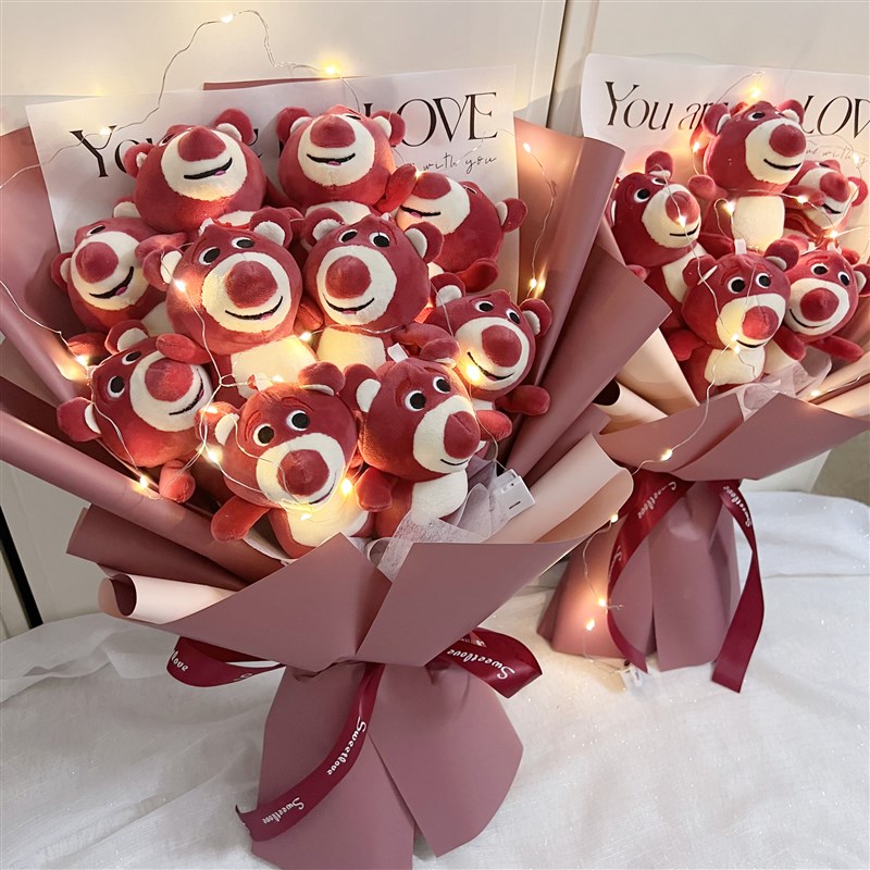 网红草莓熊毛绒公仔花束生日礼物女生送男女朋友闺蜜创意毕业礼物