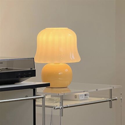 DPstudio中古法式奶油小夜灯卧室暖光温馨氛围少女玻璃蘑菇台灯