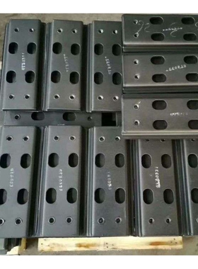 摊铺机配件橡胶块RP601 RP602双孔履带板压路机减震块配件
