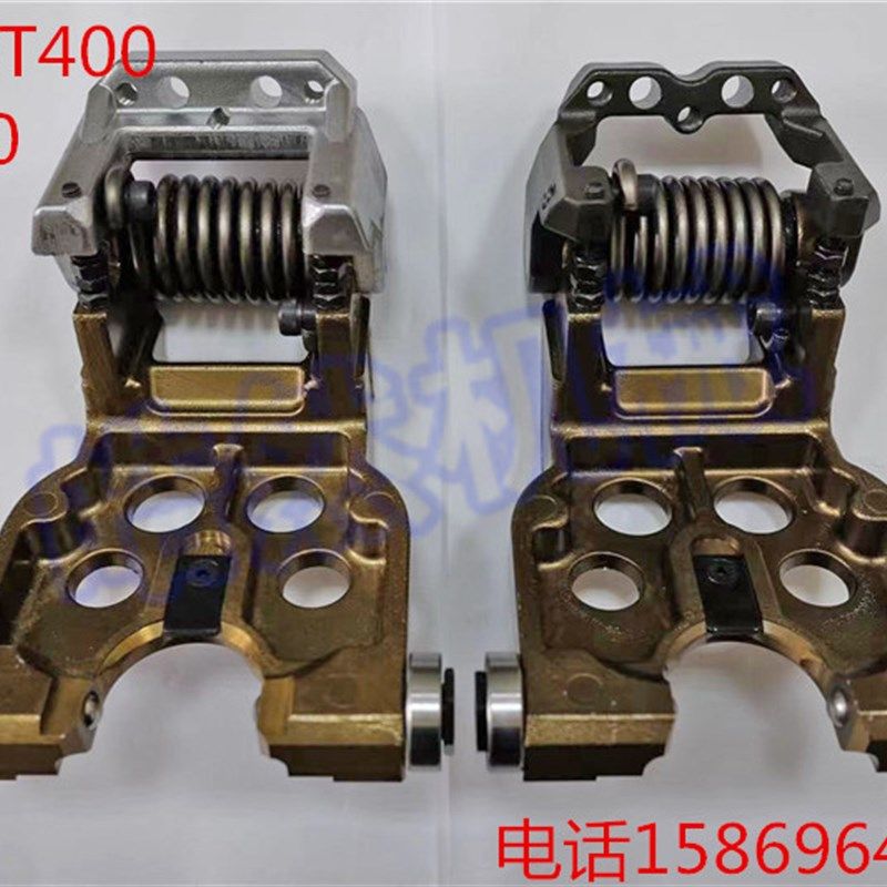 韩国斗山刀夹BT30夹臂式钻攻机刀夹 刀架DOOSAN DT400  DT360刀库