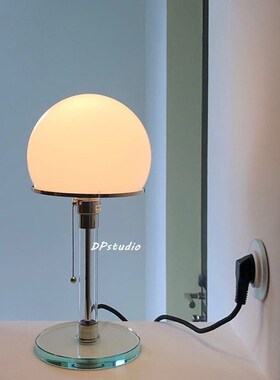 DPstudio中古风包豪斯台灯玻璃床头台灯拉线开关简约装饰灯阅读灯