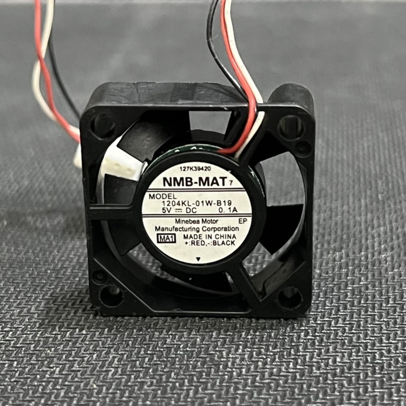 原装NMB-MAT 1204KL-01W-B19 3CM 3010 5V0.1A 3线小型散热风扇