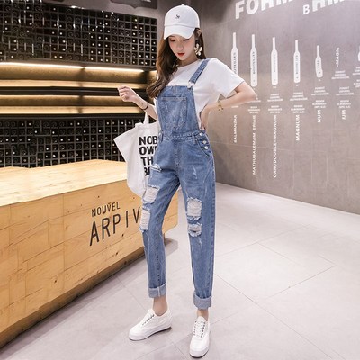 学生破洞九分牛仔背带裤女2025春C秋新款减龄宽松连体牛仔直筒长