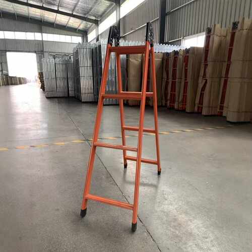金鲁霸工厂家用人字梯加厚碳钢折叠梯工程铝合金踏步烤漆梯子定制