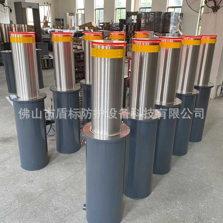 盾标防护全自动地埋防撞隔离路桩 学校大门口警示路桩 手动伸缩桩