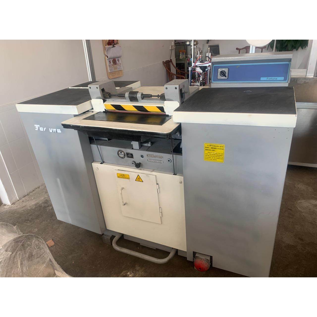 皮革片皮机 大铲皮机削皮机fortuna400翻新 厂家直供皮革设备,纺织面料/辅料/配套,皮革加工设备,淘宝优惠券,粉丝福利购,淘宝优惠卷