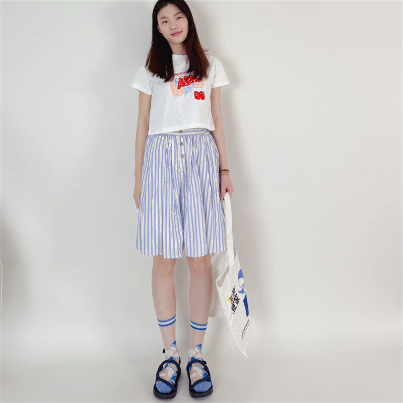 新款女士夏季软底上班不累脚舒服透气休闲轻便户V外沙滩防滑凉鞋