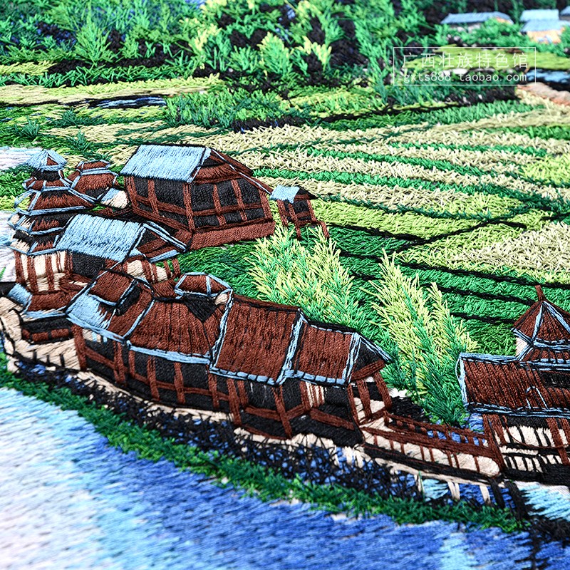 广西特色桂林山水画刺绣画 壮族手工艺壮绣 民族装饰礼品挂画壁画图片