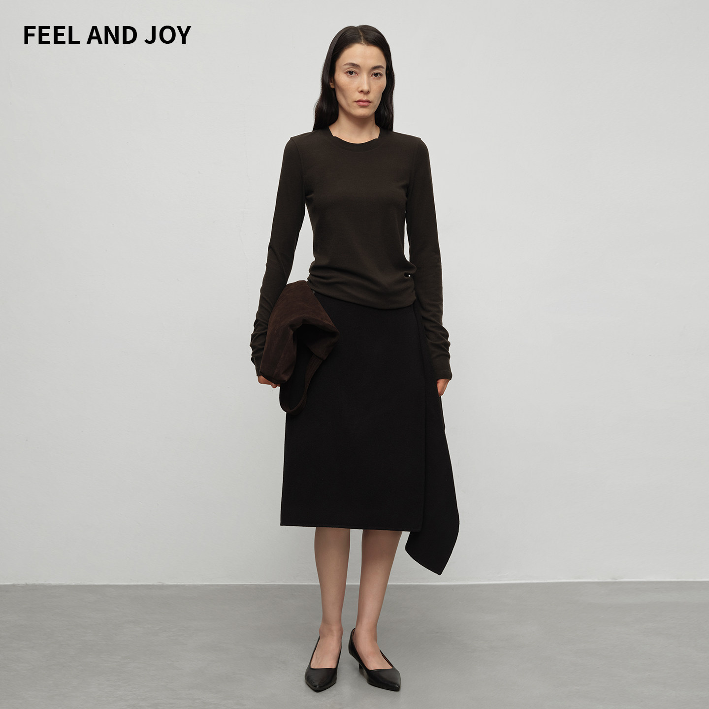 FEEL AND JOY冬2026新款绵羊毛混纺贴身打底衫高级软糯内搭T恤女