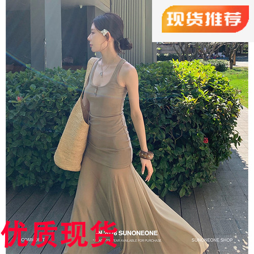 SUNONEONE 真两件法式修身针织吊带连衣裙女春季设计感大裙摆长裙