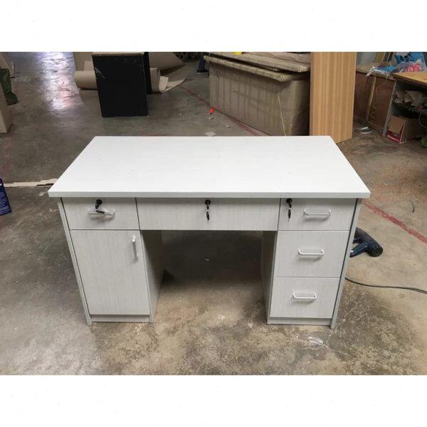 昆明公家具 人电脑桌椅  现简约公室员工公桌