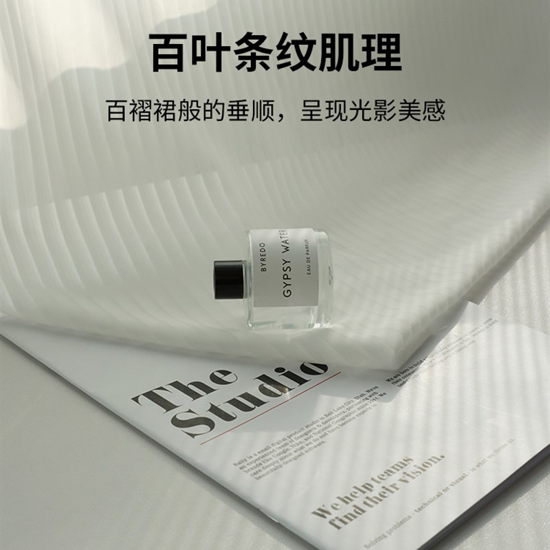 衣柜遮挡帘免打孔衣帽间防尘帘送轨道H卧室书柜橱柜开放式柜子遮