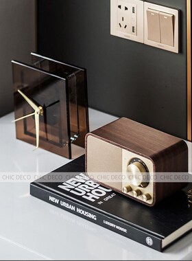 轻豪华样板房卧室床头柜桌面饰品书桌音频表时钟软装饰品