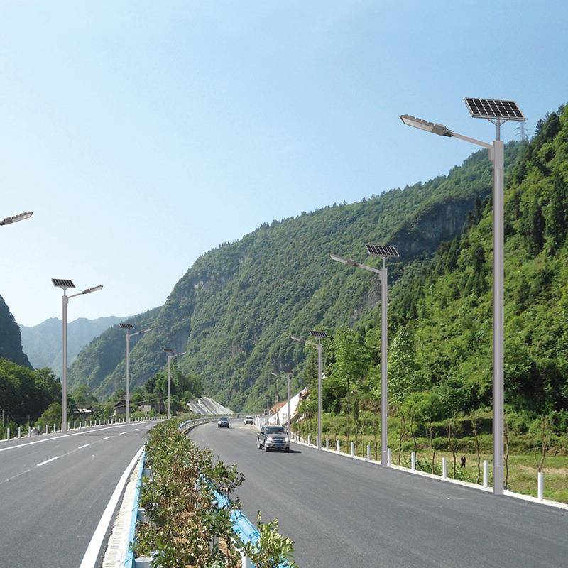 厂家新款6米8米太阳能路灯led路灯锂电一体化路灯