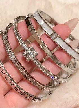 轻奢高级感微镶满钻手镯女时尚简约钛钢不掉色手环情侣百搭手饰