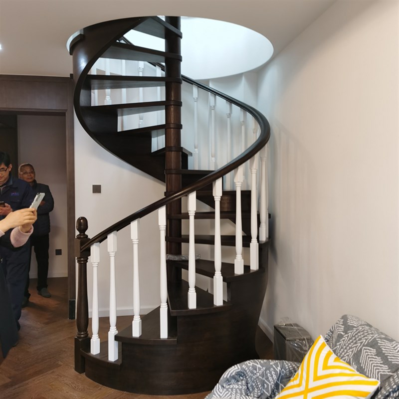 旋转楼梯家用直梁室内钢木结构loft钢架整体弧形钢板扶手室外定制