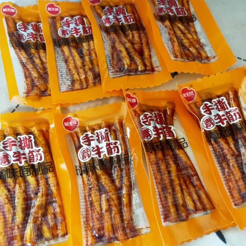 顺天缘手撕素牛筋辣条袋装零食面筋制品休闲零食小吃下酒菜辣条