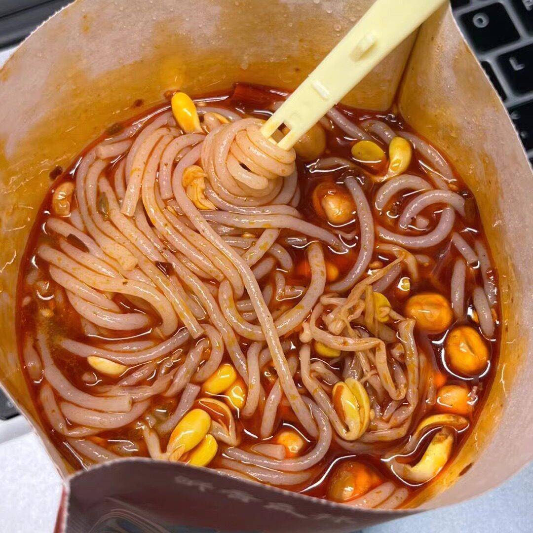 袁鲜火锅米线免煮牛油火锅酸辣粉火锅粉6袋懒人速食口袋泡面线粉