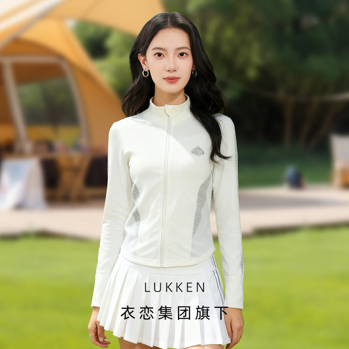 衣恋集团旗下LUKKEN202短外套