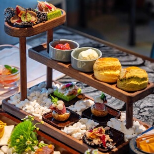 餐厅高档餐具创意实木托盘三层摆放架下午茶展示架复古中式 点心架