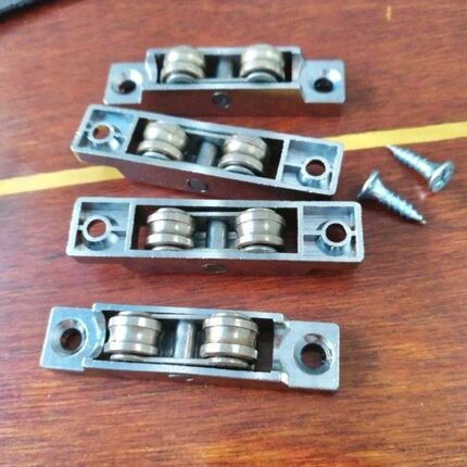 8088门窗滑轮塑钢窗滚轮玻璃门可调双滚轮槽轮塑钢双轮推拉窗4个