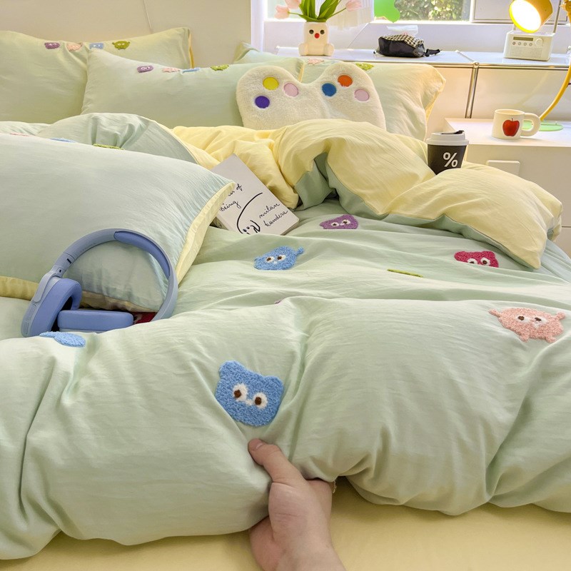 A类床品四件套纯色棉卡通毛巾绣被套亲肤水N洗棉学生宿舍可爱套件