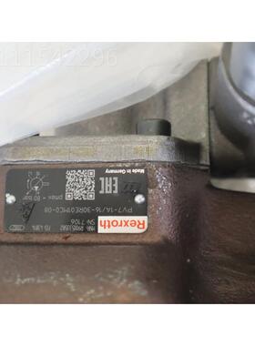 P2V17-18/6-30RE01MZHHC0-08 R90053358 德国力士乐ERXROTH叶片泵